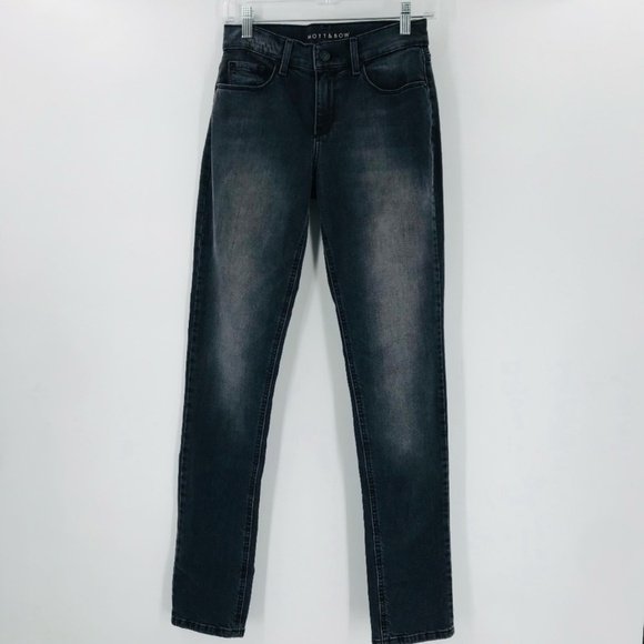 Mott & Bow Mid Rise Women's Boyfriend Slim Jeans Washed Black Size 25 - Picture 1 of 6